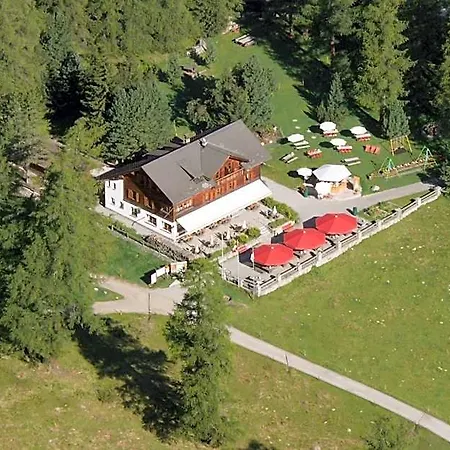 Otel Spinas Saint-Moritz